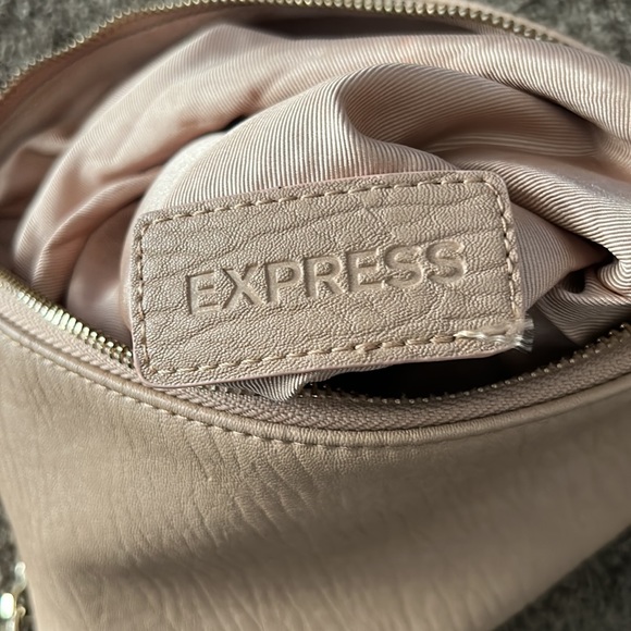 Express Clutch Purses - Picture 3 of 14